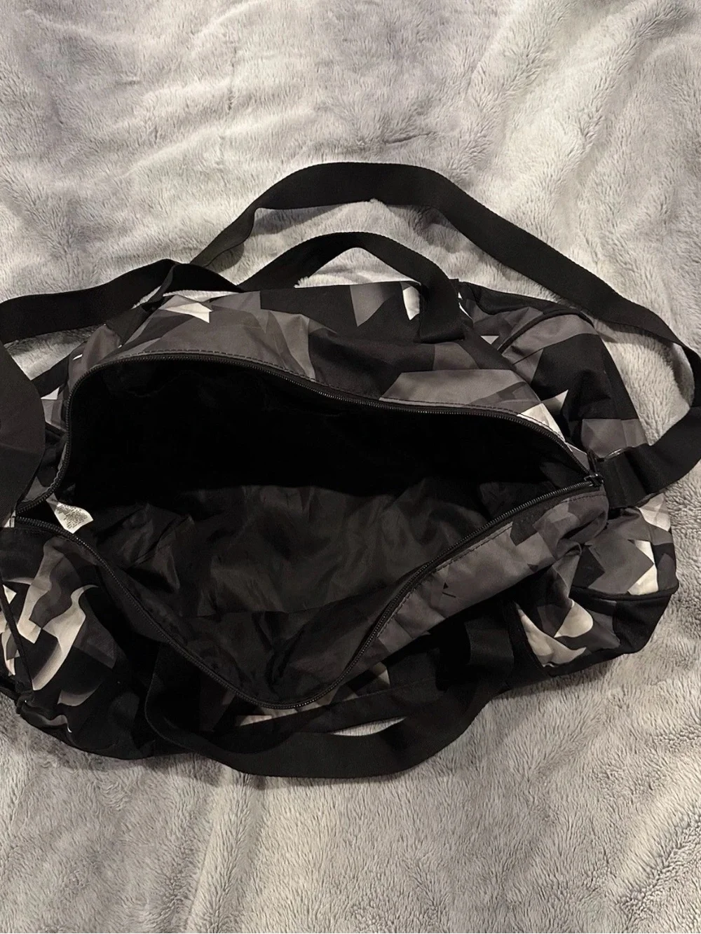 Under Armour Black and Gray Geometric Men's Duffel Bag Adjustable Strap